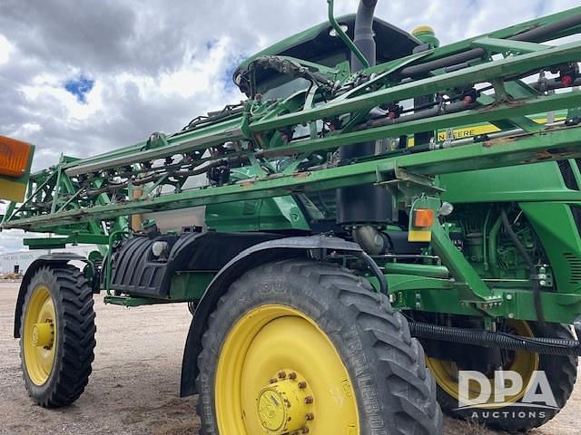 Image of John Deere R4038 equipment image 1