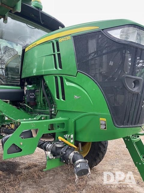 Image of John Deere R4038 equipment image 3