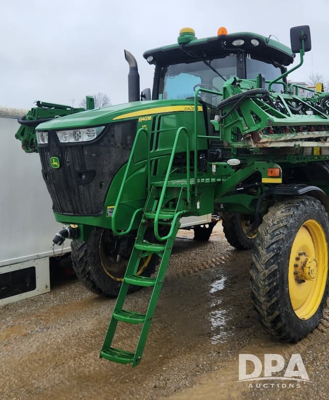 Image of John Deere R4038 equipment image 4