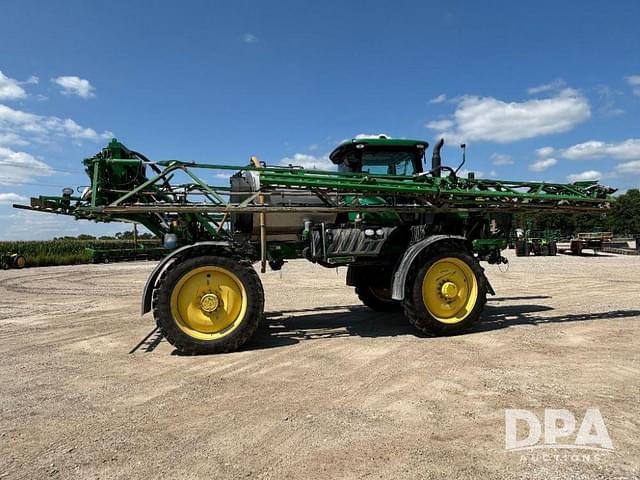 Image of John Deere R4038 equipment image 3