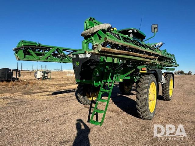 Image of John Deere R4038 equipment image 1