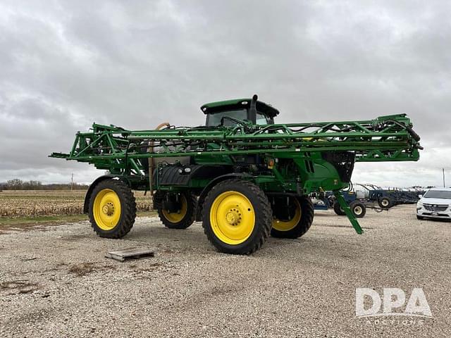 Image of John Deere R4038 equipment image 1