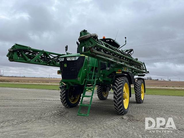 Image of John Deere R4038 equipment image 1