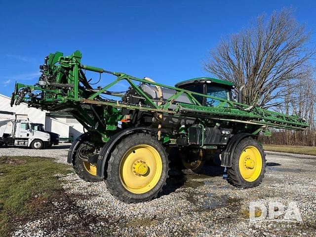 Image of John Deere R4038 equipment image 3