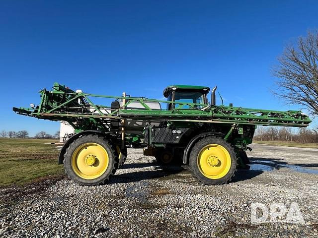 Image of John Deere R4038 equipment image 2