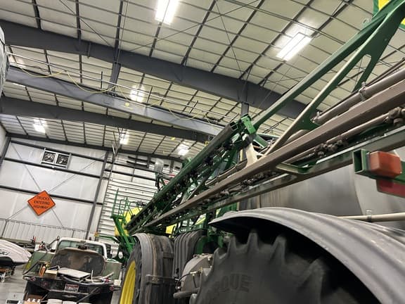 Image of John Deere R4045 equipment image 3