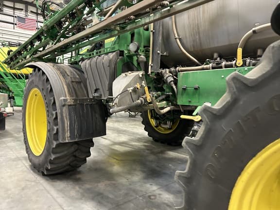 Image of John Deere R4045 equipment image 2