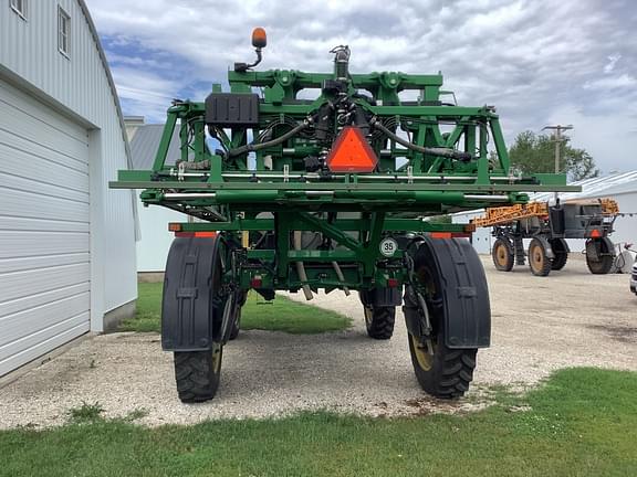 Image of John Deere R4045 equipment image 1