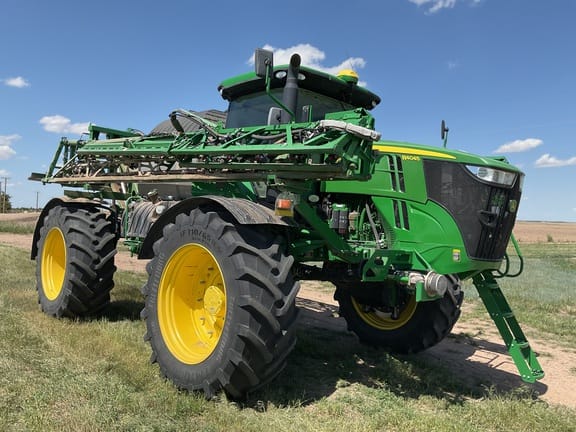 Main image John Deere R4045