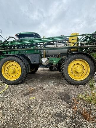 Image of John Deere R4045 equipment image 1