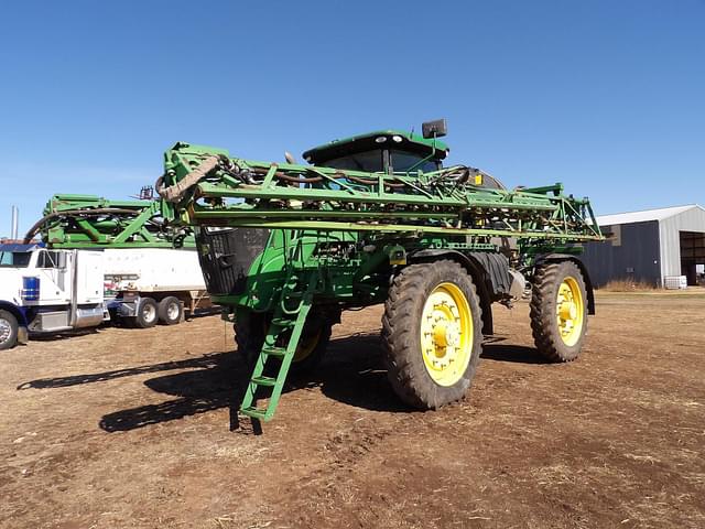 Image of John Deere R4045 equipment image 1