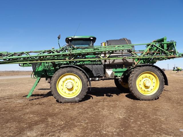 Image of John Deere R4045 equipment image 2