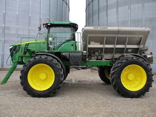 Image of John Deere R4045 equipment image 2