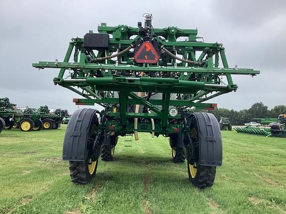 Image of John Deere R4045 equipment image 4