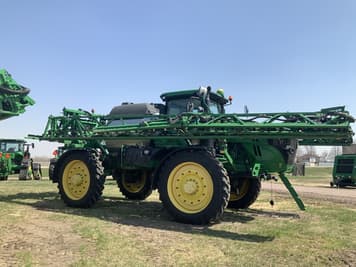Main image John Deere R4045