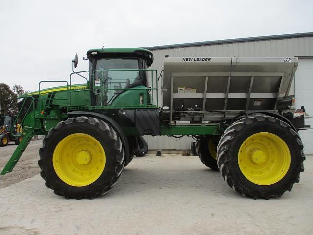 Image of John Deere R4045 equipment image 3