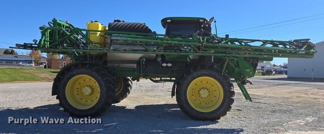 Image of John Deere R4045 equipment image 3