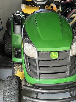 Image of John Deere S240 equipment image 2
