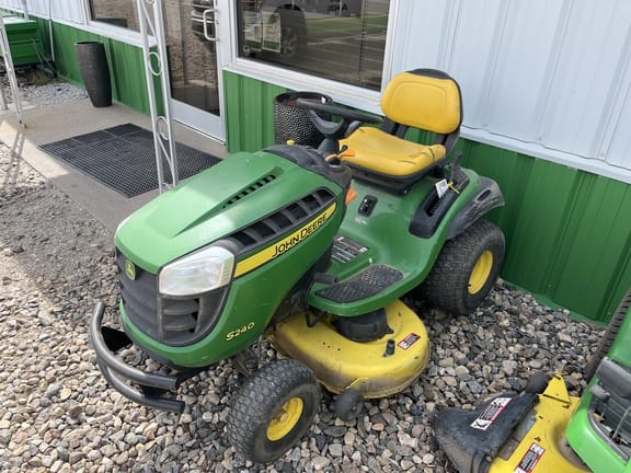 Main image John Deere S240