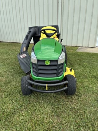 Image of John Deere S240 equipment image 1