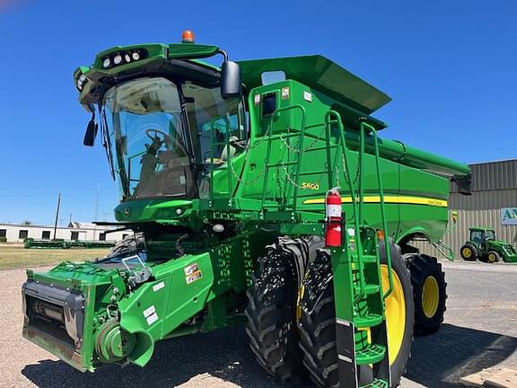 Image of John Deere S660 equipment image 1