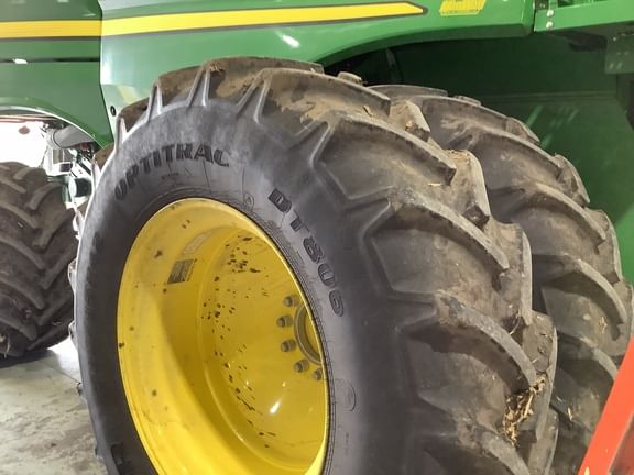 2016 John Deere S660 Equipment Image0