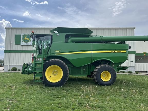 Image of John Deere S660 equipment image 1