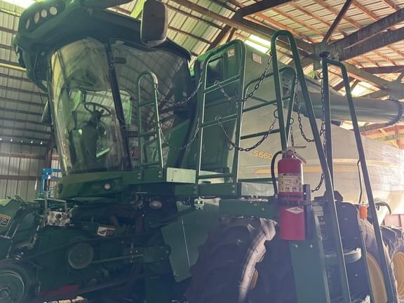 Image of John Deere S660 Primary image