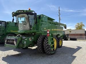 2016 John Deere S660 Image