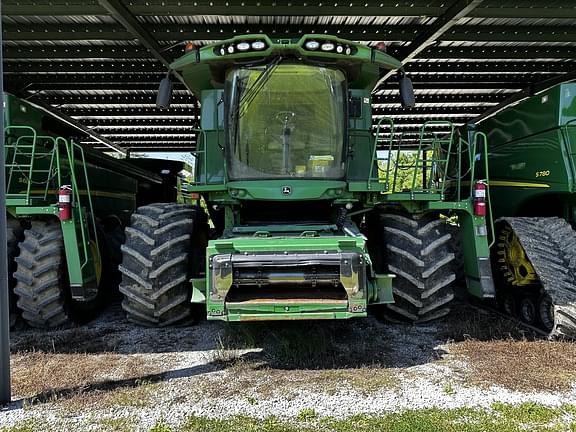 Image of John Deere S660 equipment image 2