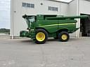 2016 John Deere S660 Image