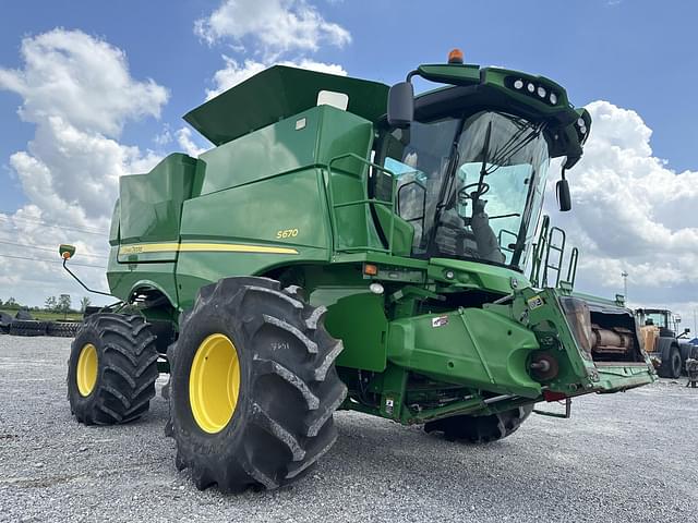 Image of John Deere S670 equipment image 3