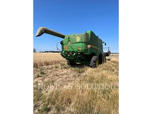 Main image John Deere S670 1