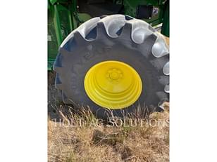 Main image John Deere S670 8