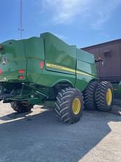 Main image John Deere S670 5