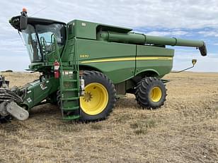 Main image John Deere S670 0