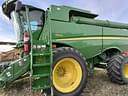 2016 John Deere S670 Image