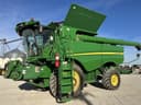 2016 John Deere S670 Image