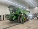 2016 John Deere S670 Image