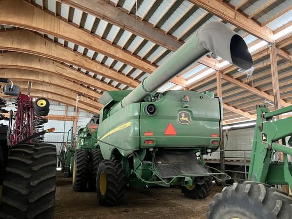 Image of John Deere S670 equipment image 3