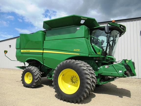 Image of John Deere S670 Primary image
