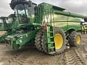 2016 John Deere S670 Image