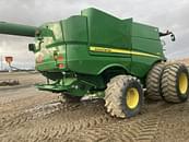 Thumbnail image John Deere S670 3