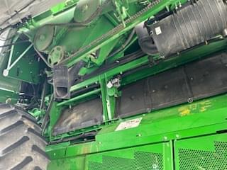 Image of John Deere S670 equipment image 3