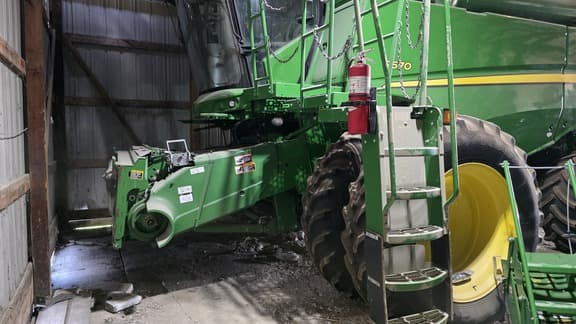 Image of John Deere S670 Primary image