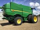 2016 John Deere S670 Image