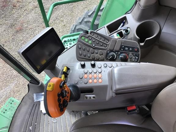 Main image John Deere S670 1