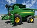 2016 John Deere S670 Image