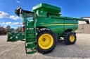 2016 John Deere S670 Image