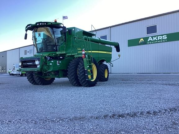 Image of John Deere S670 equipment image 3